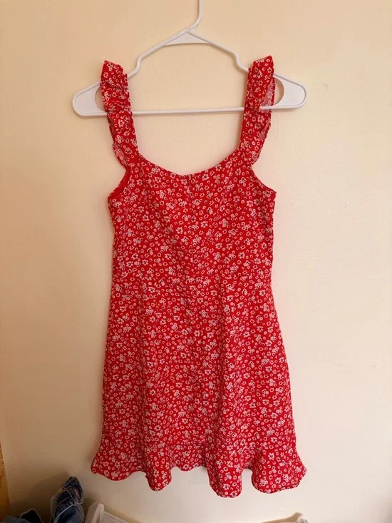 Red Floral Ruffle Strap Sundress - Picture 2 of 3